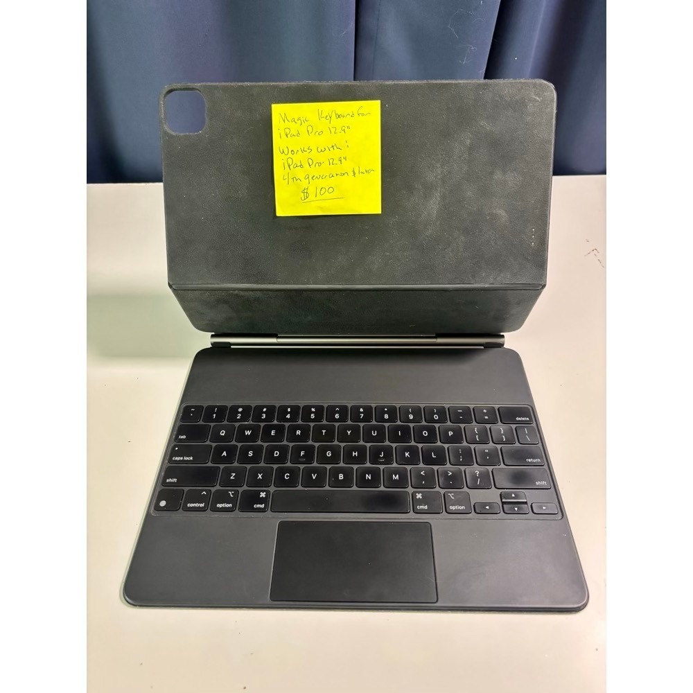 Apple Magic Keyboard iPad Pro 12.9 4th Gen+ Black Backlit Trackpad Case